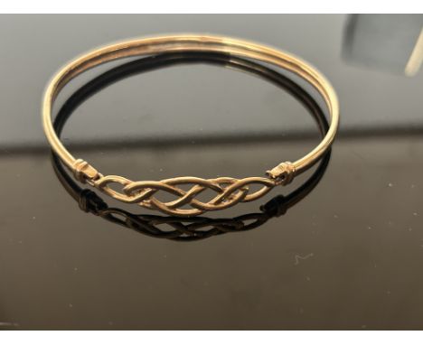 9ct Gold Macintosh bangle 