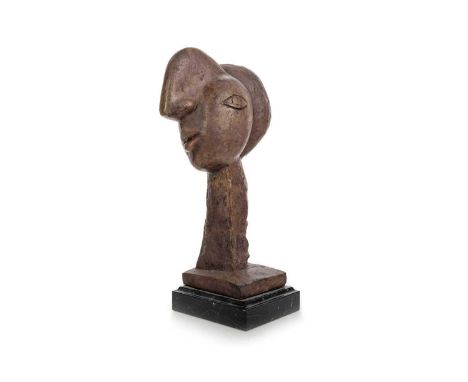 AFTER PABLO PICASSO, BRONZE FEMALE BUST, THE ORIGINAL CIRCA 1930, THIS CONTEMPORARY raised on a black marble base, unsigned28