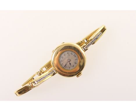 Lady's vintage 18ct gold bracelet wristwatch, circa 1925, the half hunter style case with 13mm dial with Arabic numerals, man