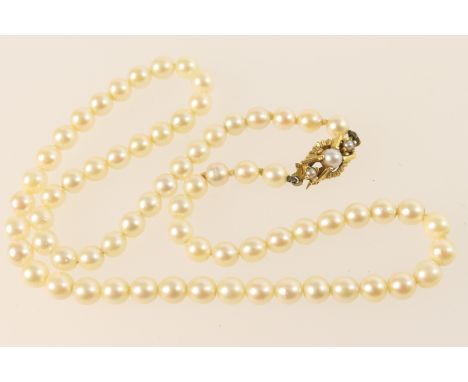 Cultured pearl choker necklace, the uniformly sized well matched pearls of approx. 5mm diameter united by a 9ct gold clasp se