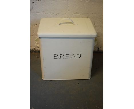 A vintage-style bread bin. 38 x 24 x 35cm tall. 