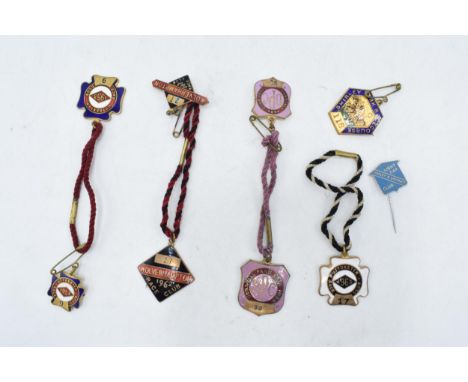 Horse racing interest / enamelled brass race club badges: to include Uttoxeter Race Club 1953 9, 1963 17, Wolverhampton Race 
