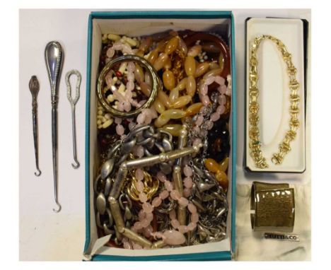 Quantity of costume jewellery including agate beads, bangles, and three button hooks