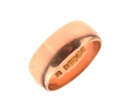 9ct gold wedding band, size R½, hallmarked Birmingham 1915, 8mm wide approx, 7.1g approx
