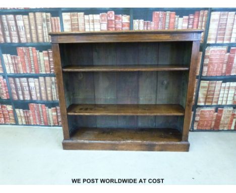 A 19thC book shelf with two adjustable shelves (W123 x D31 x H110cm) 