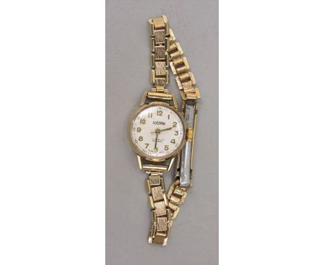 Vintage ladies Roamer 9ct cocktail type watch, the champagne dial with Arabic numerals, with 17 jewel incablok movement and 9