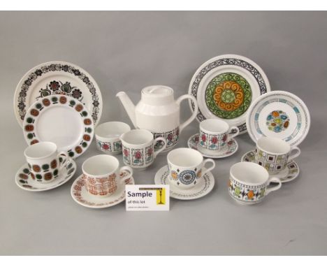 A quantity of Broadhurst dinner and teawares designed by Kathie Winkle patterns including Agincourt, Romany, Wayfarer, Mandel
