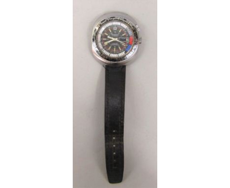 Vintage gent's 1970 Tegrove 17 jewels, 7000 DR Shock protected wristwatch, internal rotating wrist watch with day, date apert