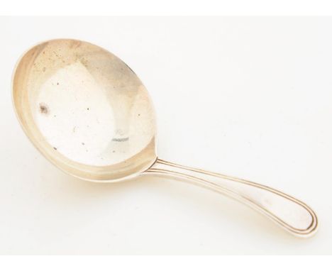 A GEORGE III SILVER CADDY SPOON, LONDON 1804, 9DWTS 