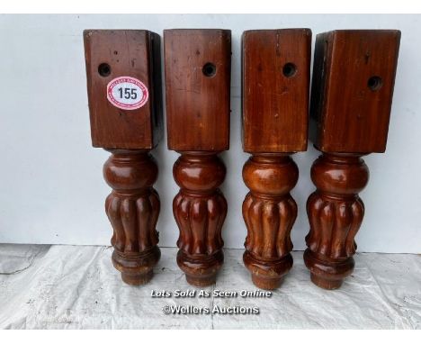 X4 EX-SNOOKER TABLE CORNER LEGS IN MAHOGANY (FLUTED TULIP), CIRCA 1890. SIZE 75CM X 16CM X 16CM / ITEM LOCATION: KT14, FULL A