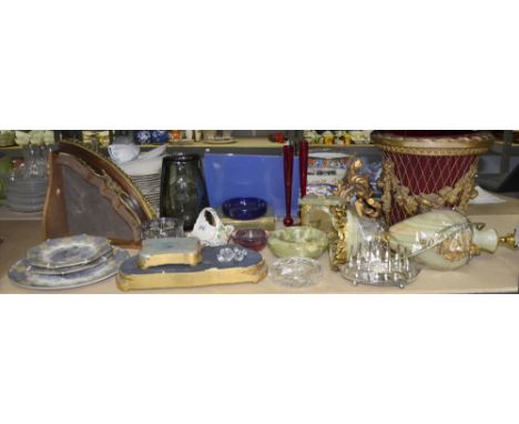 Onyx lamp and other items 