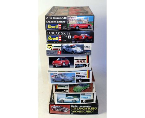 Eight various boxed 1/24 scale plastic racing car and classic car kits to include a Fujimi Porsche 911 1974 Carrera, a Porsch