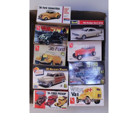 Nine various boxed monogram and AMT 1/25 scale American and TV related saloon and commercial vehicle plastic kit group, to in