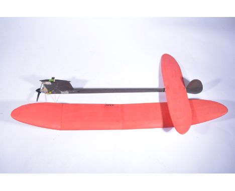 NIG-NOG SLOW Open power model with ENYA 19V glow engine with multi-function timer.