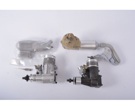 Two engines MERCO 5cc R/C diesel and MAGNUM 40 R/C glow, both NN