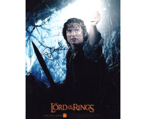Lord of the Rings 8x10 photo signed by Frodo Baggins actor Elijah Wood. Good condition. All autographs come with a Certificat