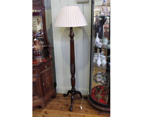 Mahogany reeded column triform standard lamp and shade, 182cm tall (with shade).