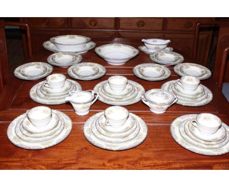 Noritake 'Posy' dinner and tea service, forty nine pieces.