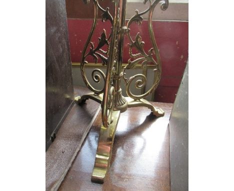 A telescopic converted oil lamp stand&nbsp;