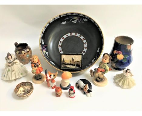 MIXED LOT OF CERAMICSincluding a Cetem Ware bowl decorated with birds, H & K Tunstall Autumn decorated vase, Doulton small ju