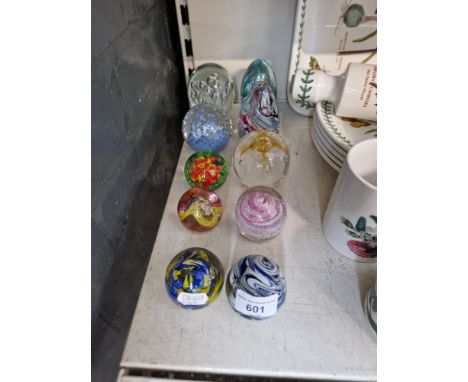 10 glass paperweights including Uredale Glass (Yorkshire), Caithness etc  
