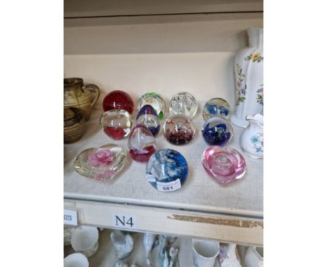 12 glass paperweights including Caithness  