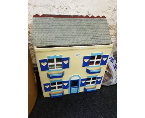 DOLLS HOUSE TO INCLUDE FURNITURE, PUPPET ON A STRING AND PRINT