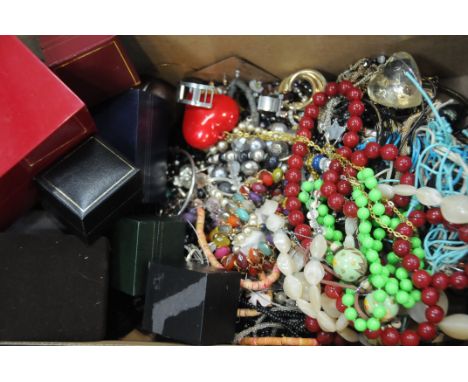 Box of costume jewellery and jewellery boxes 