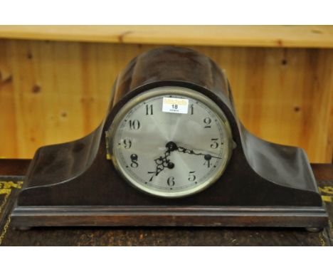 Mahogany mantle clock with key and pendulum 