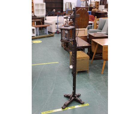 Adjustable electric lantern style light fitting 