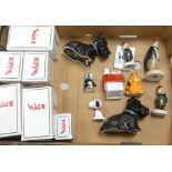 Wade figures to include Garfield, Nennie the dog, Snoopy Money Box, Mr Magoo, Fish Waiter, etc (1