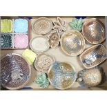 A collection of Wade items to include tortoise ash trays, tortoise pin dish, boxed set of pin