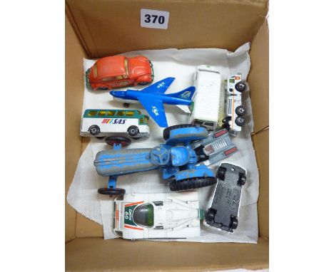 SMALL QTY OF DIECAST INC CORGI VW 1200 BEATLE AND A FORDSON TRACTOR