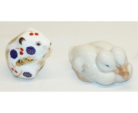 Royal Crown Derby Harvest Mouse paperweight with silver stopper, and a Royal Copenhagen porcelain figure of ducklings, Model 