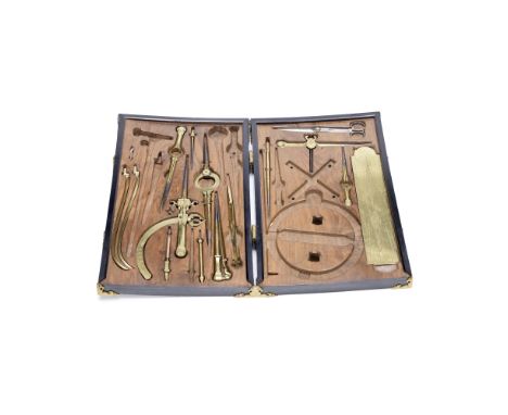 A PART SET OF BRASS DRAWING INSTRUMENTS, ENGLISH, EARLY 18TH CENTURY,including a pair of single-handed double dividers with s