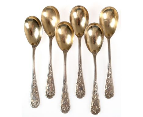 6 Eislöffel um 1900, 800er Silber, Laffe vergoldet, Stiel floral ziseliert, mit Monogramm "K", ges. 124 g, L. 13,8 cm