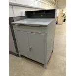Upright Steel Service Desk