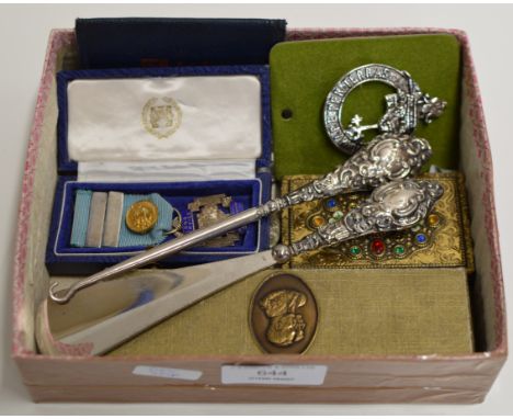 BOX CONTAINING LONG SERVICE MEDAL, SCOTTISH BROOCH, SHOE HORN &amp; BUTTON HOOK, ORNATE GILT CIGARETTE BOX ETC     