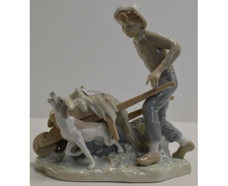 LLADRO FIGURINE ORNAMENT - YOUNG MAN WITH A WHEELBARROW &amp; HIS DOG     