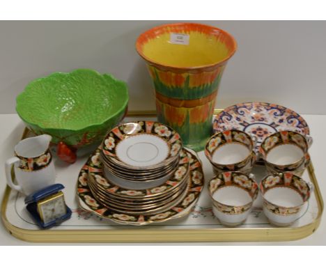 TRAY WITH MIXED CERAMICS, CROWN DEVON LOBSTER BOWL, QUANTITY OF ROYAL ALBERT STYLE TEA WARE, NORITAKE DISHES ETC     