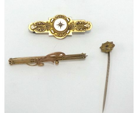 A Victorian 9ct memorium brooch, a 9ct tie pin and a 9ct bar broch, approx 6.30gms