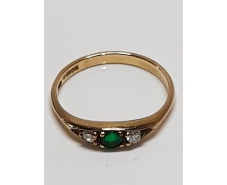 HALLMARKED 9CT CZ RING WITH LARGE GREEN STONE SIZE M GROSS 1.5G