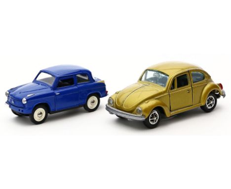 2 Spielzeugautos: VW 1302, 1:42, GAMA und Lloyd, 1:49, Schuco. Guss, der "Käfer" bespielt und mit kleineren Lackschäden. L. 1