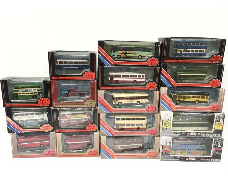 Quantity of EFE 1/76 scale buses (and one commercial model) together with two Corgi Classics tram models. Appear E-M and boxe