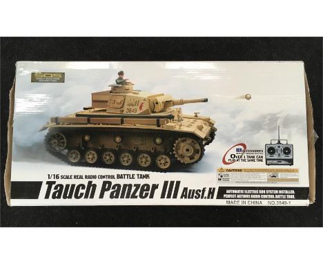Heng Long 1/16 scale RC Tauch Panzer III Ausf.H Battle Tank. Appears VG in G/F box.