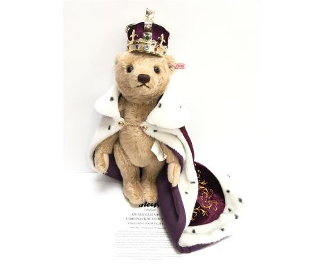 Steiff Queen Elizabeth II Coronation Teddy Bear, Danbury Mint Exclusive, EAN664359, blonde with growler, height 28cm. Limited