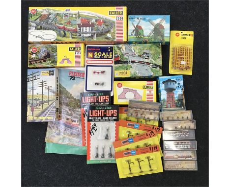 Selection of FALLER and KIBRI model kits and Walter Merten figures, includes: FALLER 2500 Girder Bridge and Approach Sections