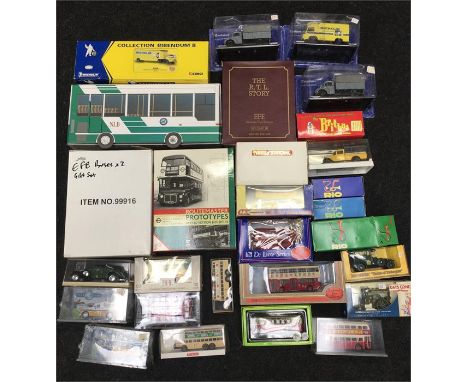 Quantity of assorted diecast models, includes EFE and Corgi buses (inc. 3 x sets: Aldershot & District; Routemaster Prototype