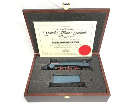 BACHMANN 31-953A BR Blue A4 4-6-2 'Dwight D Eisenhower'. Mint in a Wooden Presentation Box with Instructions, 9ct Gold Namepl
