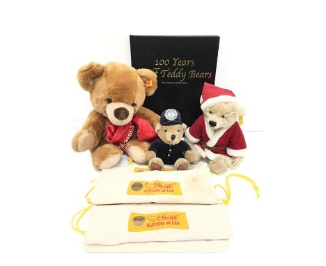 Two Steiff Teddy Bears: EAN 654688 Noel Christmas Bear, h.27cm; EAN 662652 Hellbraun Valentine I Love You Bear, h.37cm. Toget